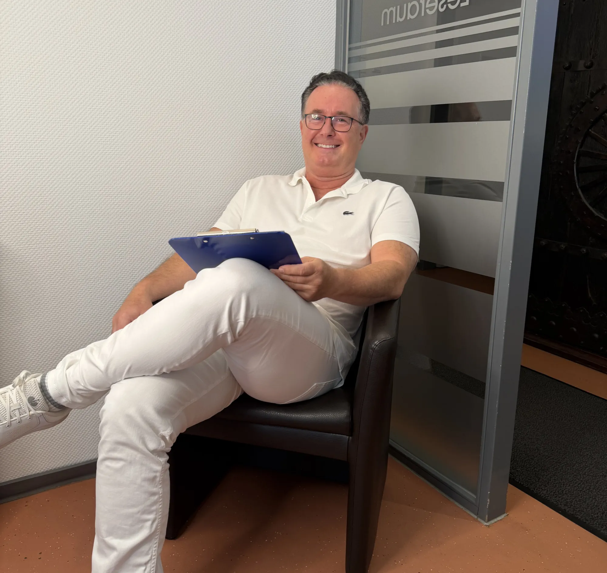 Dr. med. dent. Volker Staubach, Zahnarzt in Hannover Döhren